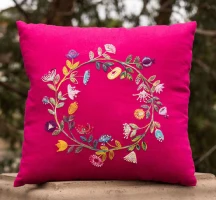 Decorative cushions Embroidered
